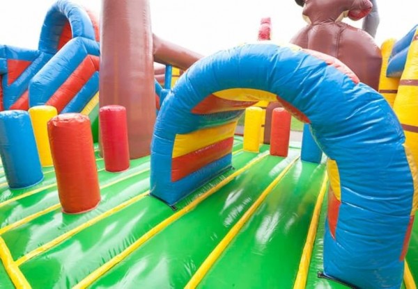 Hindernisbahn Piratenschiff